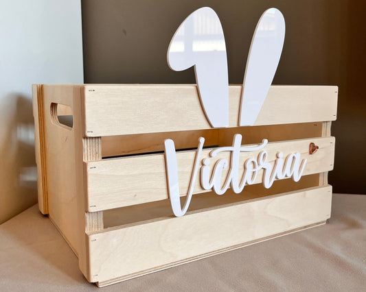 Personalisierte Osterhasen Kiste mit bunten Ohren