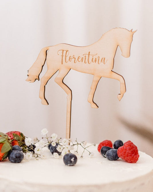 Decorazione per torta a forma di cavallo